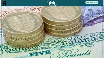 الجنيه الإسترليني يتراجع قبيل صدور بيانات بريطانية حاسمة